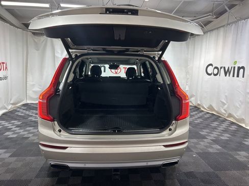 Used 2016 Volvo XC90 T6 Momentum image 19