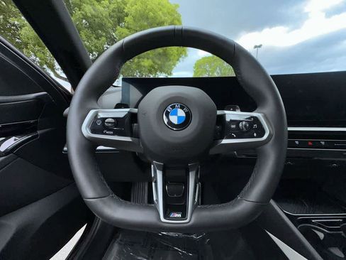 Used 2026 BMW 530i w/ M Sport Package RWD image 15