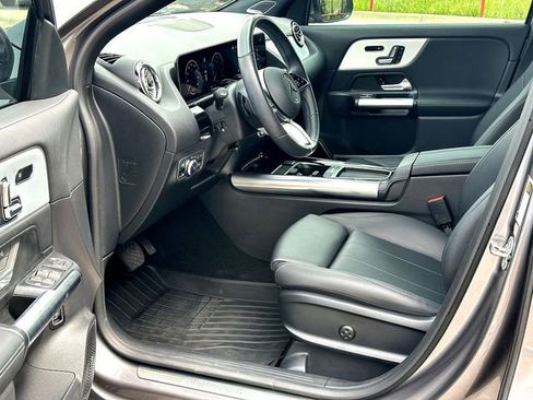 Used 2025 Mercedes-Benz GLA 250 image 10