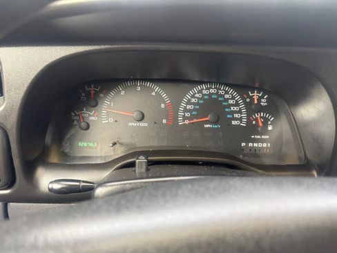 Used 2001 Dodge Ram 1500 Truck 2WD Quad Cab image 14