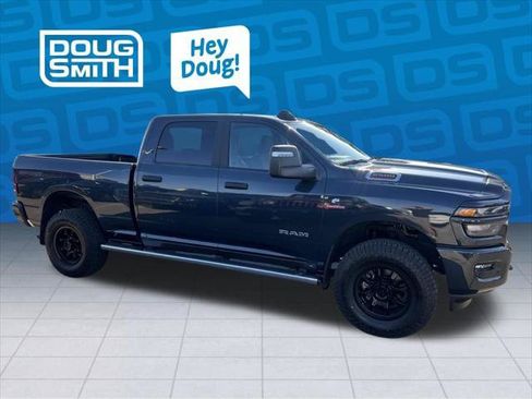 Certified 2025 RAM 2500 Big Horn AWD/4WD image 6