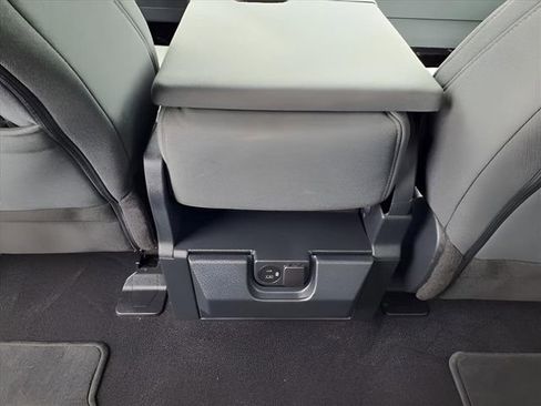 Used 2022 Ford F150 XLT w/ Trailer Tow Package image 17