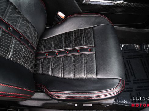 Used 2018 Ford F150 Lariat w/ Equipment Group 502A Luxury image 34