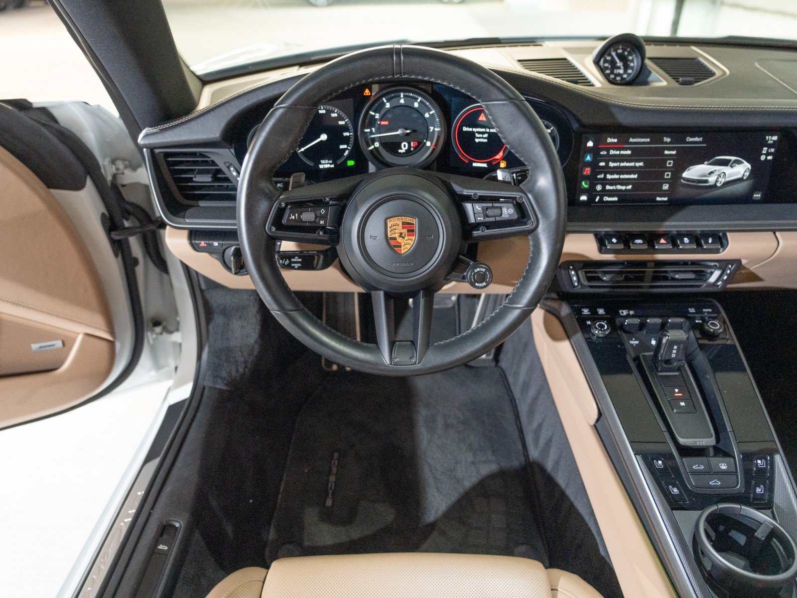 Certified 2022 Porsche 911 Carrera 4S AWD/4WD image 25