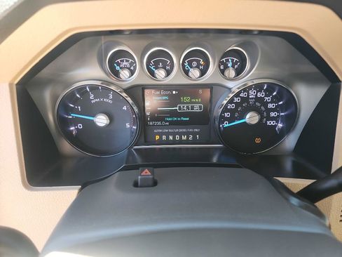 Used 2011 Ford F250 Lariat w/ Lariat Ultimate Pkg image 22