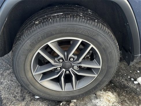 Certified 2020 Jeep Grand Cherokee Limited image 12