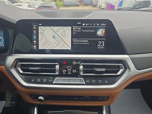 Used 2022 BMW 330e xDrive w/ Premium Package image 19