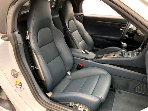 Certified 2025 Porsche 718 Boxster GTS image 19