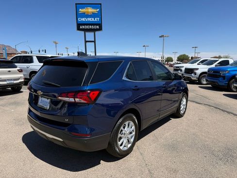 Used 2022 Chevrolet Equinox LT FWD image 5