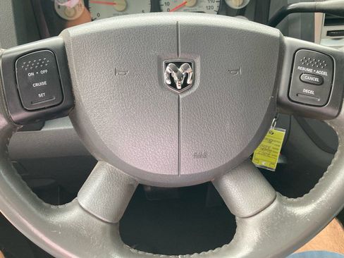 Used 2007 Dodge Ram 2500 Truck SLT image 11