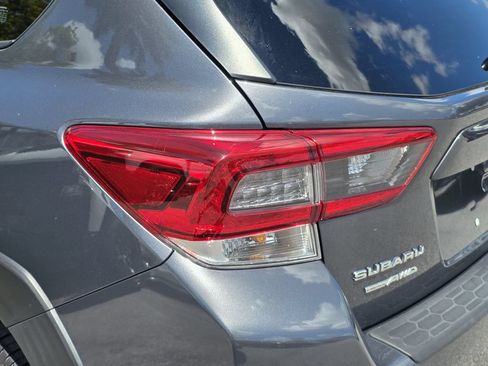 Certified 2022 Subaru Crosstrek 2.0i Premium AWD/4WD image 7