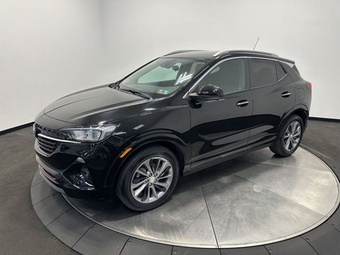 Used 2022 Buick Encore GX Select w/ Sport Touring Package FWD image 4