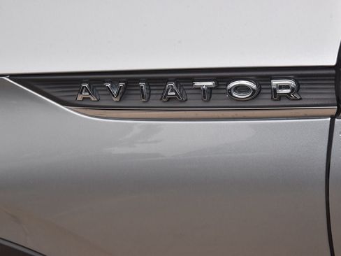 Used 2023 Lincoln Aviator Reserve w/ Equipment Group 201A AWD/4WD image 41