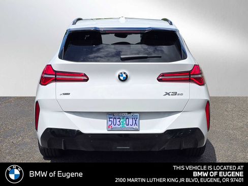 Used 2025 BMW X3 xDrive30 w/ M Sport Package AWD/4WD image 4