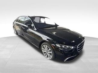 Used 2025 Mercedes-Benz S 500 4MATIC video 1