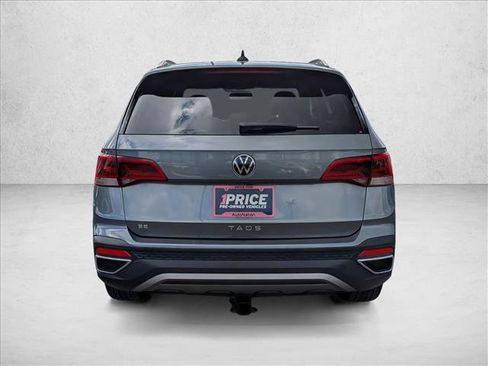 Used 2022 Volkswagen Taos SE image 7