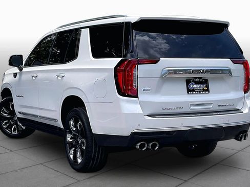 Used 2021 GMC Yukon Denali w/ Denali Premium Package RWD image 12