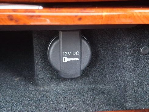 Used 2013 Chrysler 300 w/ Driver Convenience Group RWD image 27