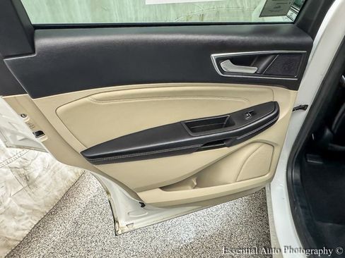 Used 2021 Ford Edge Titanium w/ Equipment Group 301A image 23