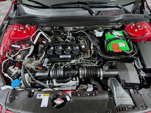 Used 2018 Honda Accord Sport image 30