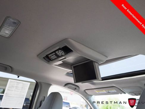 Used 2016 Honda Pilot Touring image 5