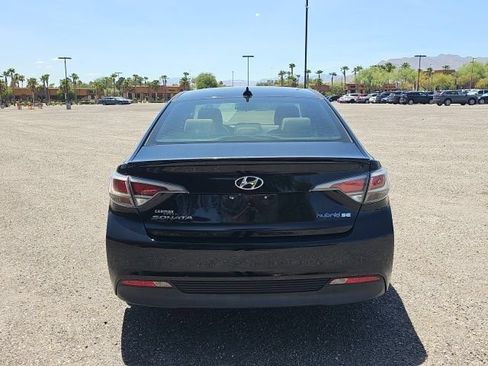 Used 2017 Hyundai Sonata SE FWD image 5
