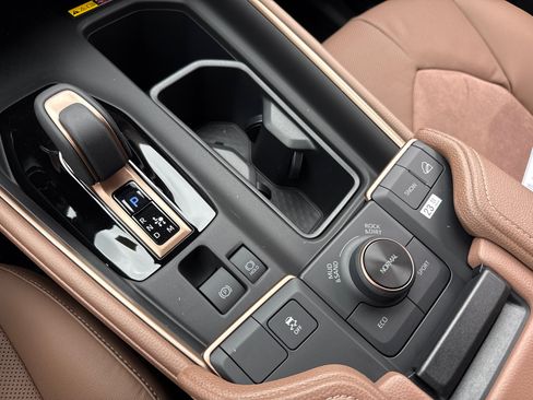 New 2026 Toyota Grand Highlander AWD Hybrid image 28