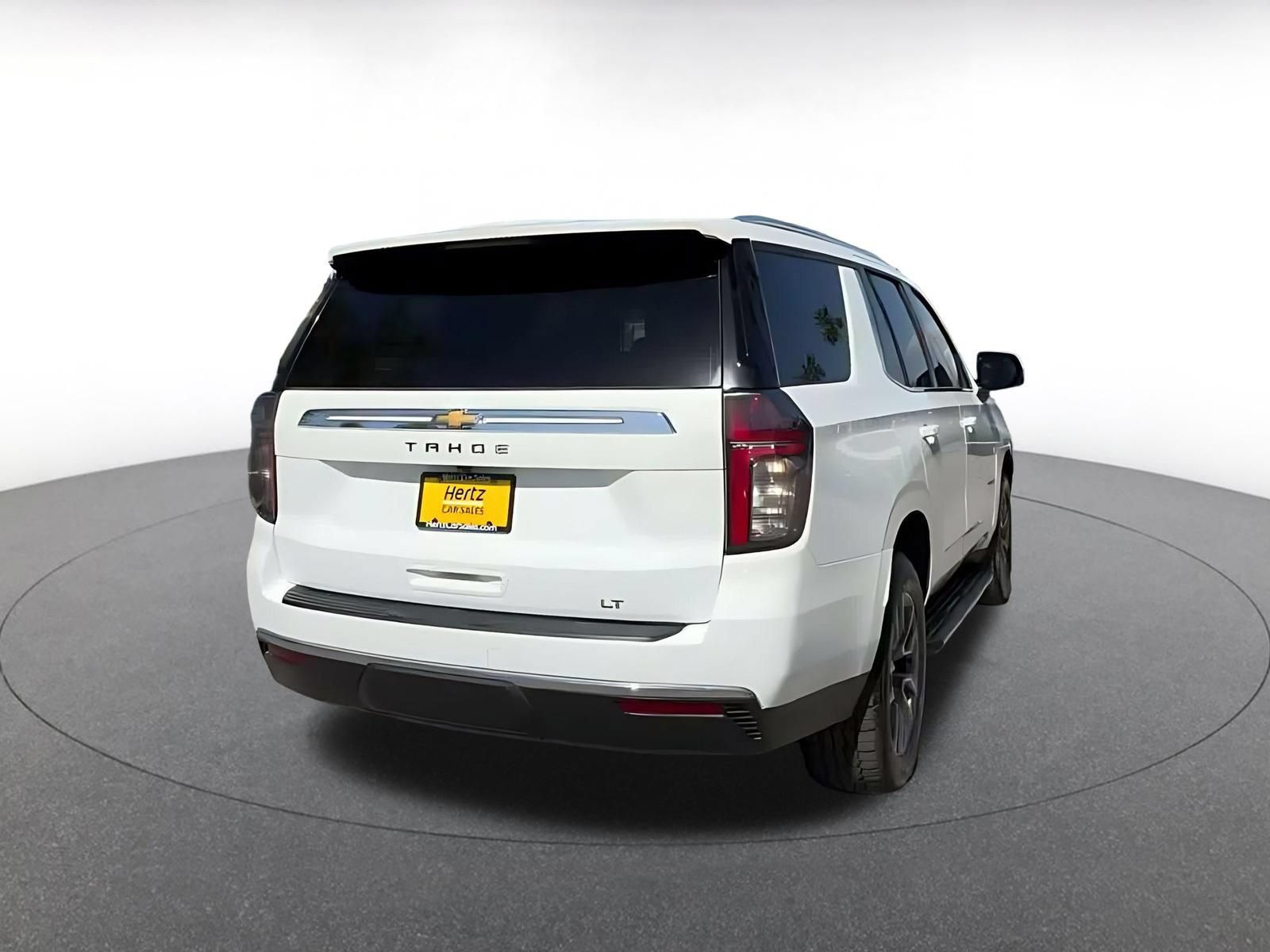Used 2023 Chevrolet Tahoe LT w/ Luxury Package AWD/4WD image 13