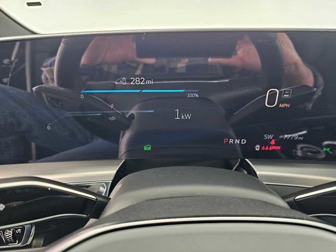 Used 2025 Cadillac Lyriq Luxury w/ LPO, Floor Liner Package image 22