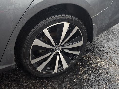 Used 2020 Nissan Altima 2.5 SR image 14