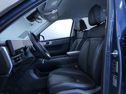 Used 2025 Hyundai Santa Fe SEL AWD/4WD image 18