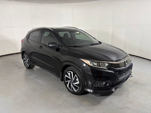 Used 2020 Honda HR-V Sport image 2