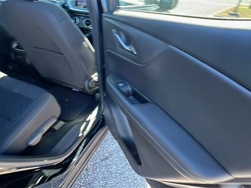 Used 2021 Chevrolet Blazer LT image 17