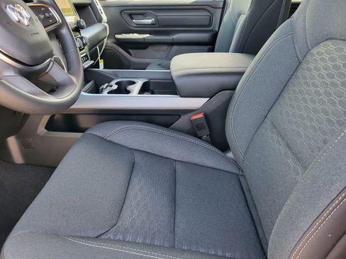 New 2026 RAM 1500 Express AWD/4WD image 20