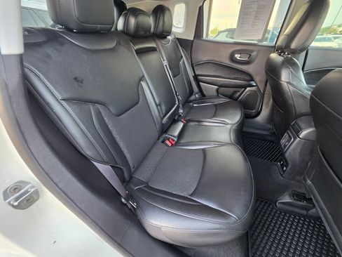 Used 2021 Jeep Compass Latitude AWD/4WD image 4
