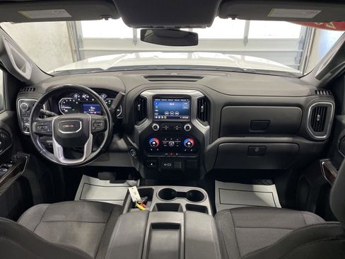 Used 2023 GMC Sierra 2500 SLE w/ SLE Convenience Package image 4