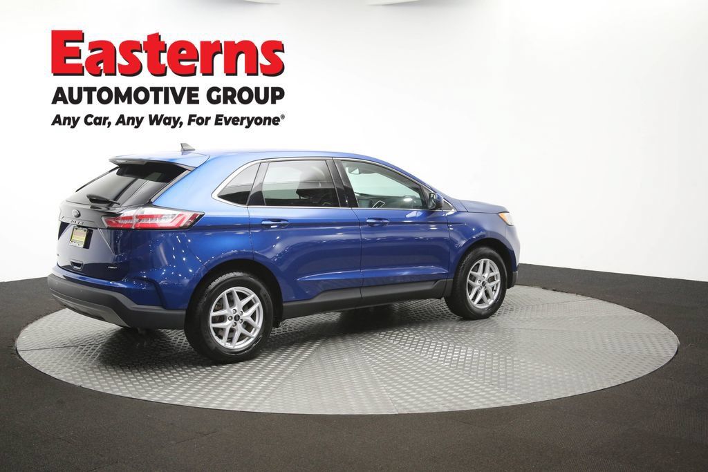 Used 2023 Ford Edge SEL AWD/4WD image 44