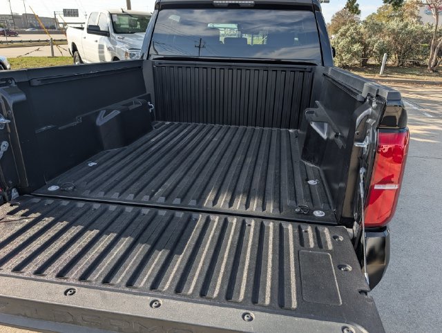 Certified 2024 Toyota Tacoma SR5 AWD/4WD image 26
