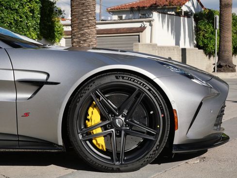 New 2026 Aston Martin V8 Vantage S image 4
