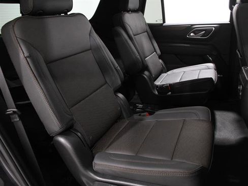 Used 2024 Chevrolet Tahoe High Country image 19