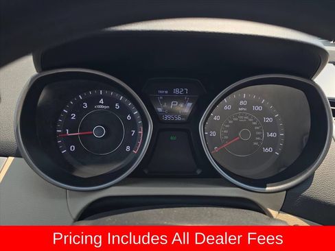 Used 2014 Hyundai Elantra SE FWD image 12