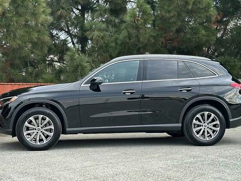 Certified 2025 Mercedes-Benz GLC 300 GLC 300 image 7