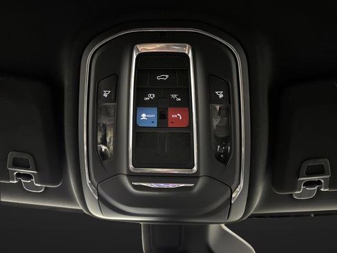 Used 2023 Jeep Grand Cherokee Altitude image 24