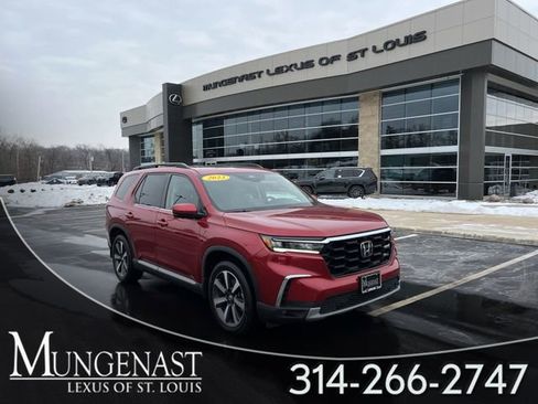 Used 2023 Honda Pilot Elite image 1