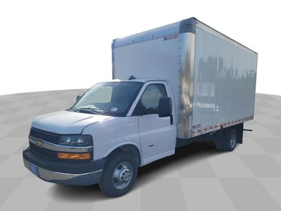 New 2024 Chevrolet Express 3500 w/ Power Convenience Package