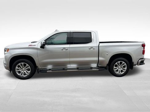 Used 2022 Chevrolet Silverado 1500 LTZ w/ LTZ Premium Package image 2