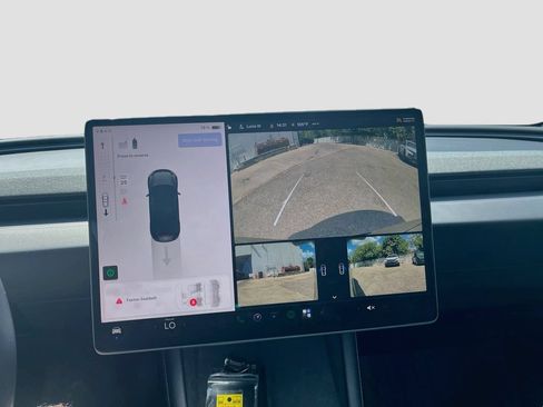 Used 2025 Tesla Model 3 Long Range RWD image 14