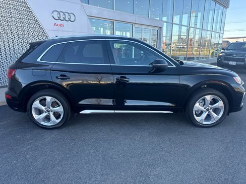 Used 2023 Audi Q5 2.0T Premium Plus w/ Premium Plus Package AWD/4WD image 25