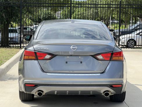 Used 2023 Nissan Altima 2.5 SL FWD image 4