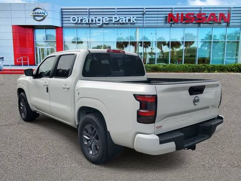 New 2026 Nissan Frontier SV w/ SV Convenience Package RWD image 3